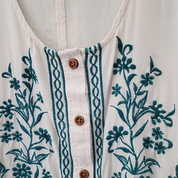 SOLD🌞80's Style O'Neill Embroidered Sleeveless Blouse - Picture 6 of 10